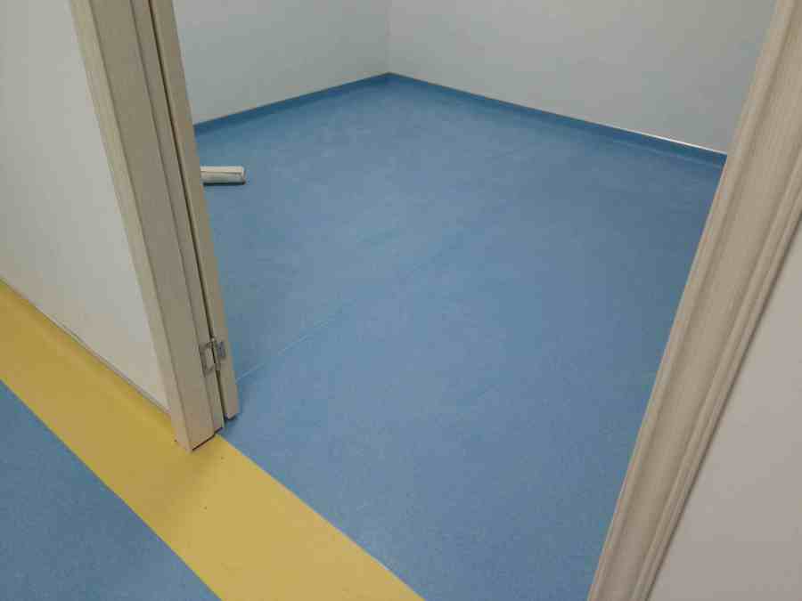 简阳石塑地板健身房pvc片材地板